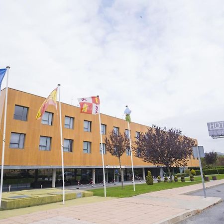 Alda El Espinar Hotel Luaran gambar