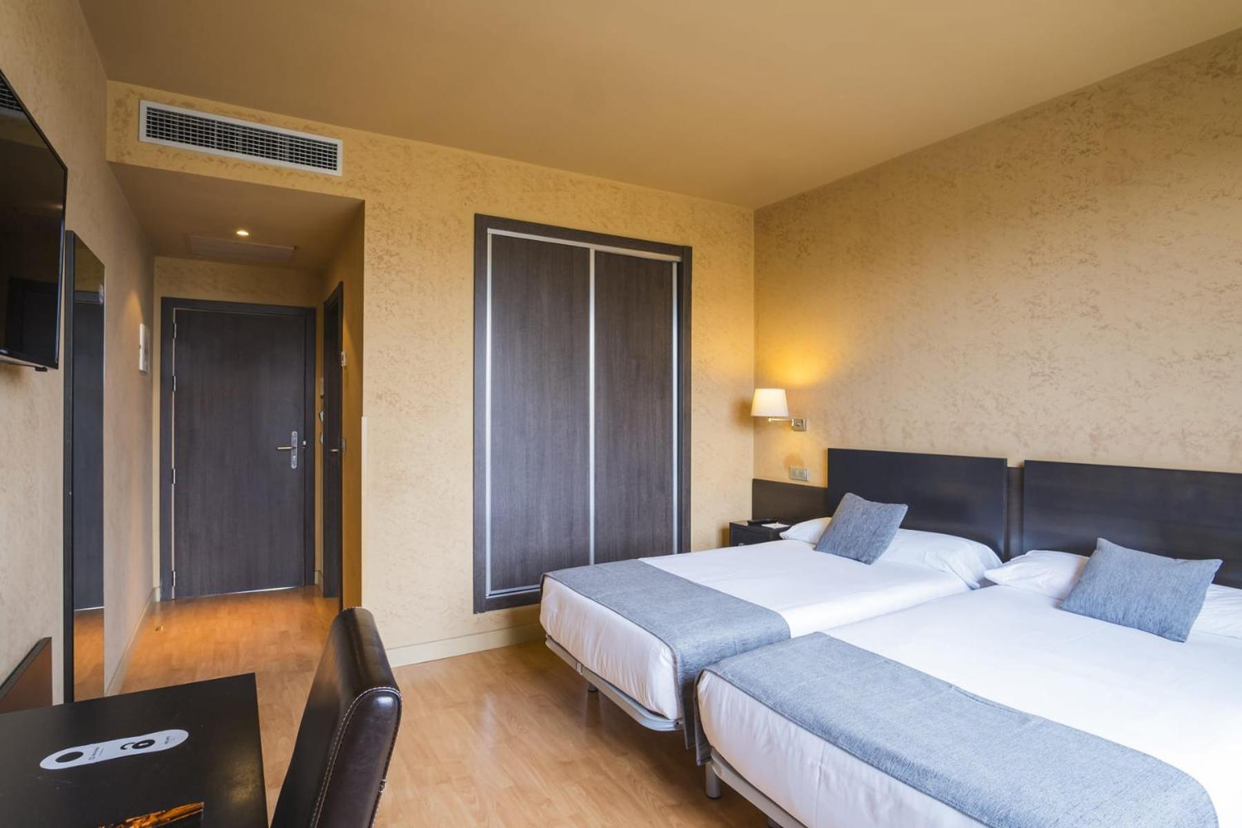 Alda El Espinar Hotel Luaran gambar